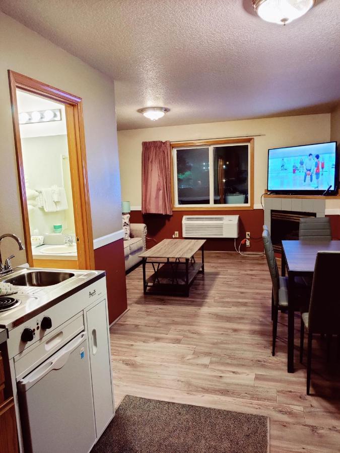 Hillcrest Inn Сисайд Экстерьер фото